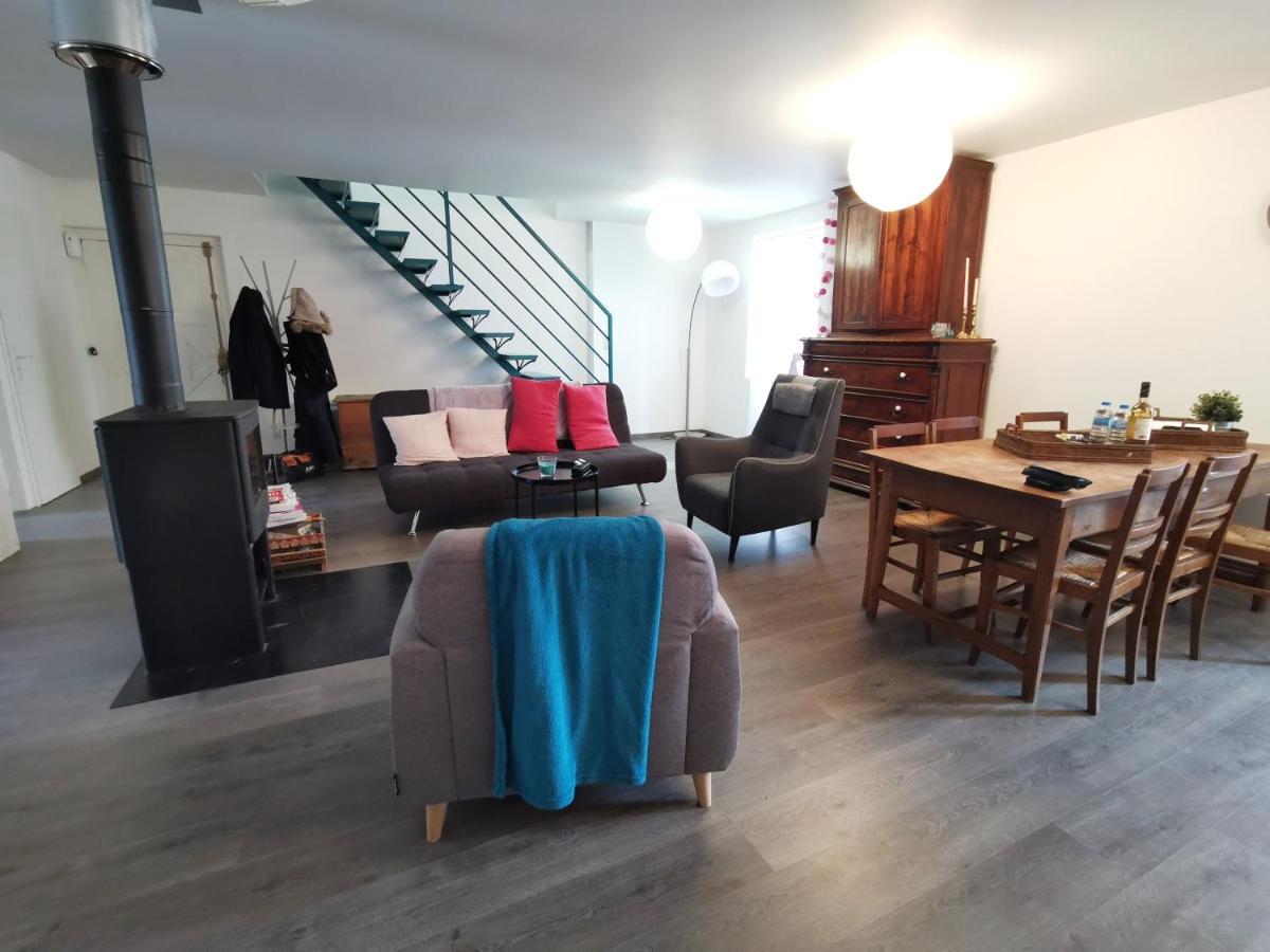 Appartamento Le Monrepos Avec Jacuzzi Nordique Bielle Esterno foto