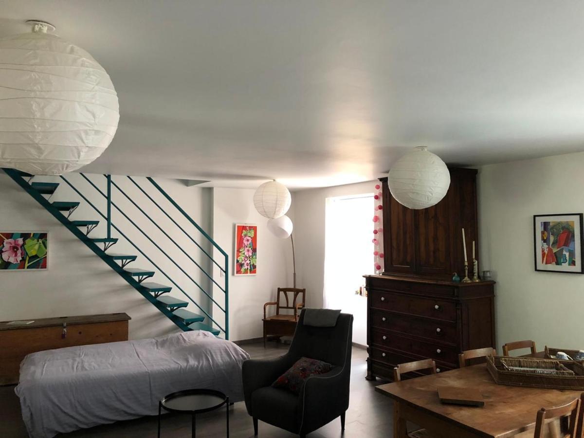 Appartamento Le Monrepos Avec Jacuzzi Nordique Bielle Esterno foto